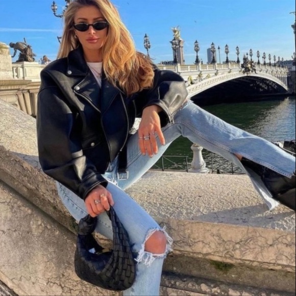 Zara high rise stretch ripped Jeans - Picture 2 of 15